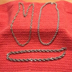 3 goldtone rope chains.